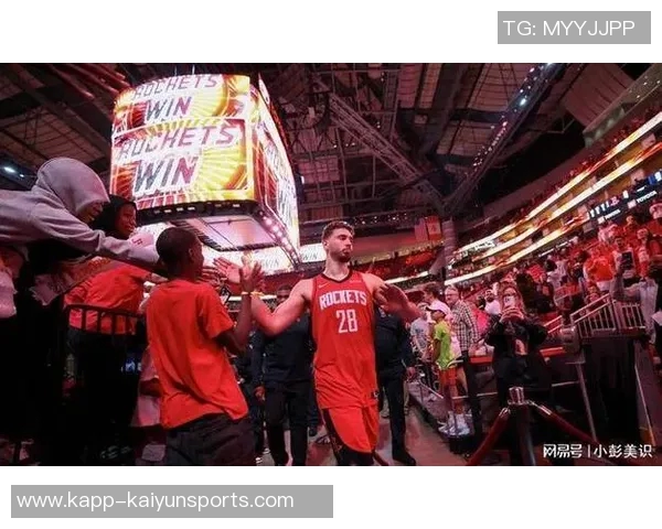 活塞铁军十连胜领跑东部斯通最佳高管之路迎来强劲对手